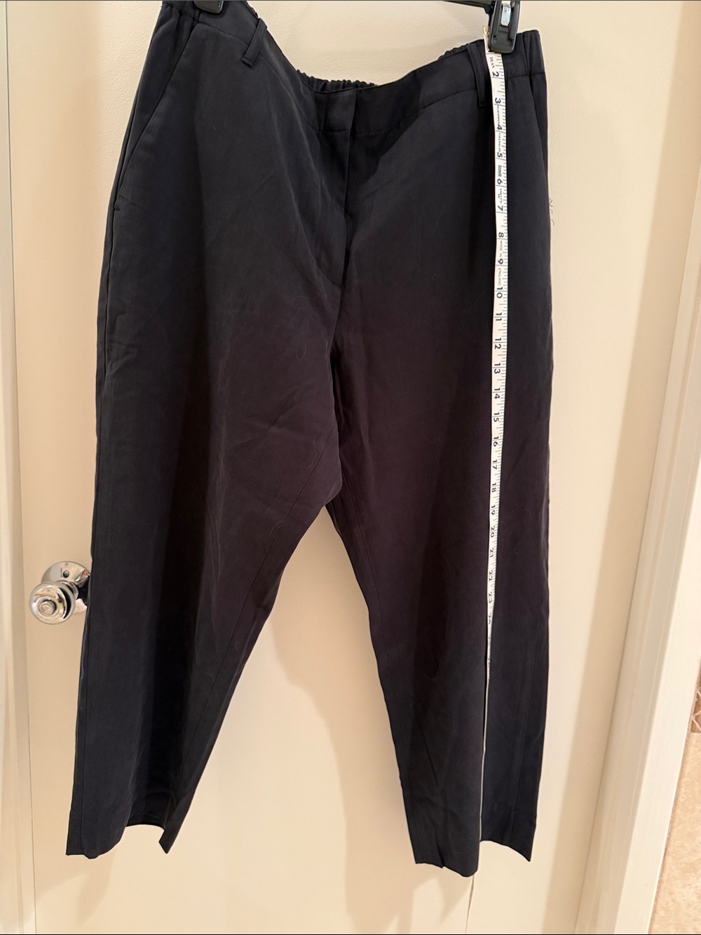 banana republic size large petite pants. elastic waist.
